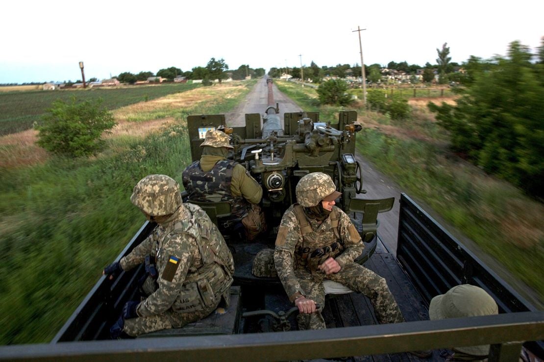 Chỉ huy chiến trường Ukraine tiết lộ chiến lược cầm chân quân Nga tiến lên ở Pokrovsk  - Ảnh 1.