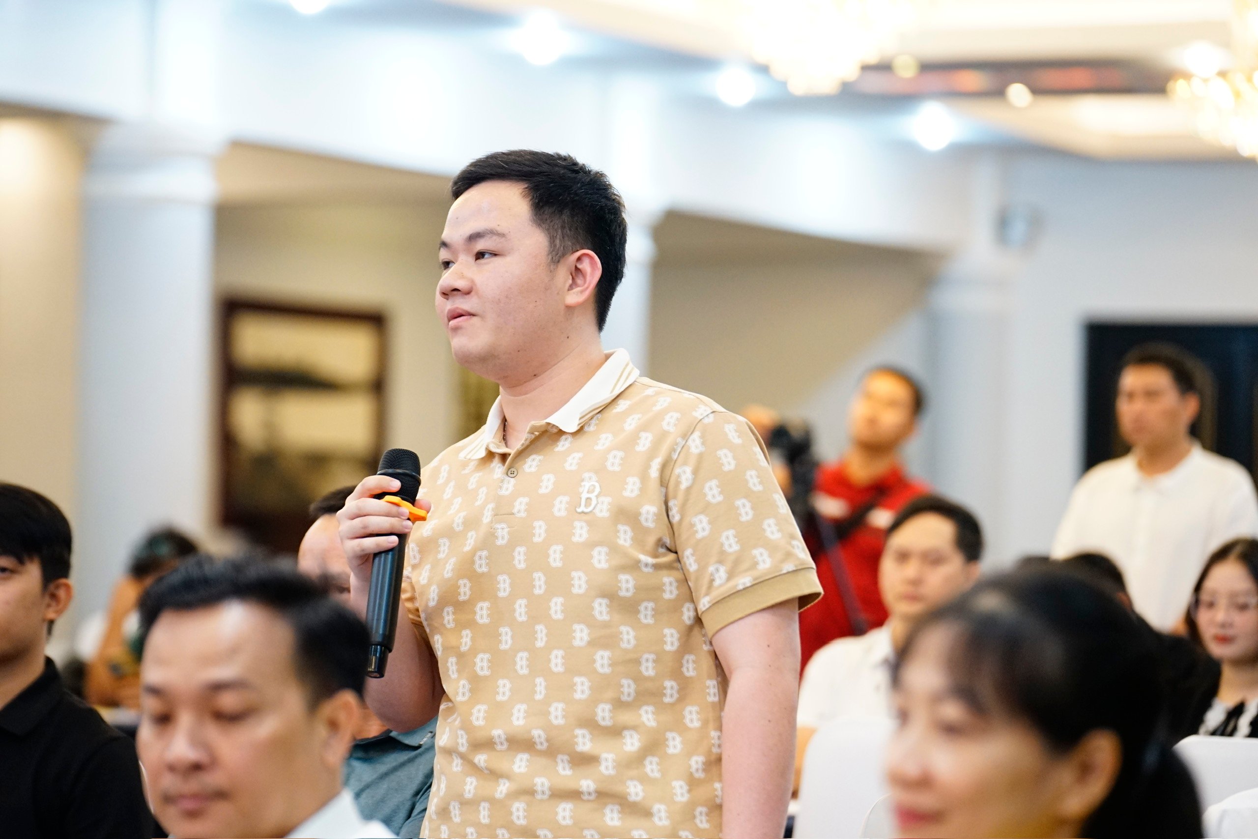 TP.HCM đăng cai 3 kỳ World Cup biliards carom 3 băng - Ảnh 2.