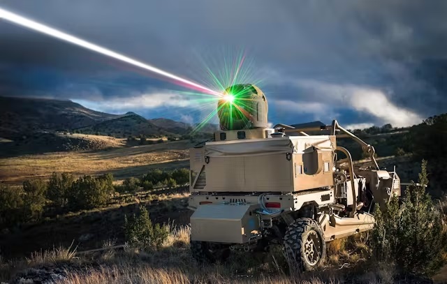 Chỉ huy quân đội Ukraine tiết lộ thành quả sử dụng vũ khí laser đầu tiên trên chiến trường  - Ảnh 1.