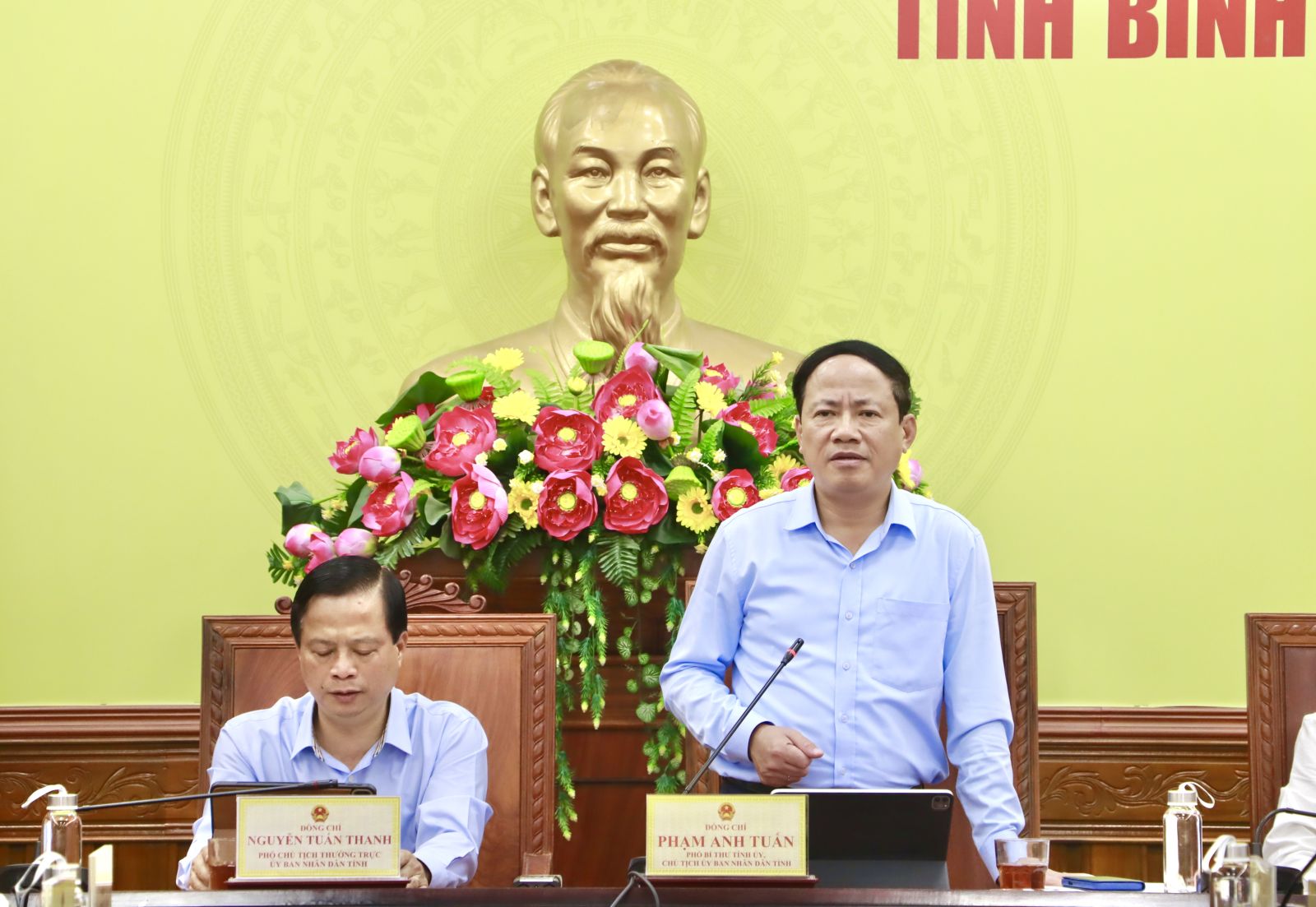 Chủ tịch Bình Định: "Sau sáp nhập, sẽ đánh giá năng lực cán bộ để điều động, luân chuyển"- Ảnh 3.