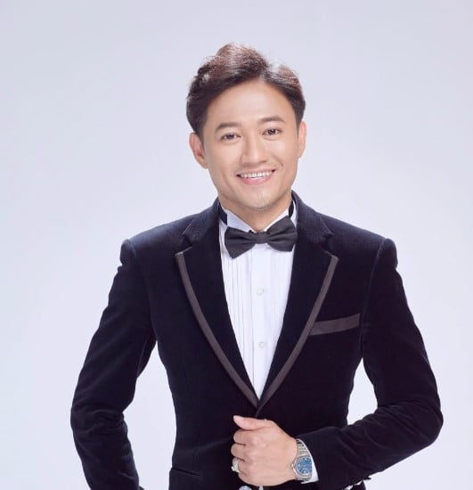 Những nam nghệ sĩ điển trai, tài hoa trong showbiz Việt qua đời ở tuổi ngoài 40 vì bạo bệnh - Ảnh 1.