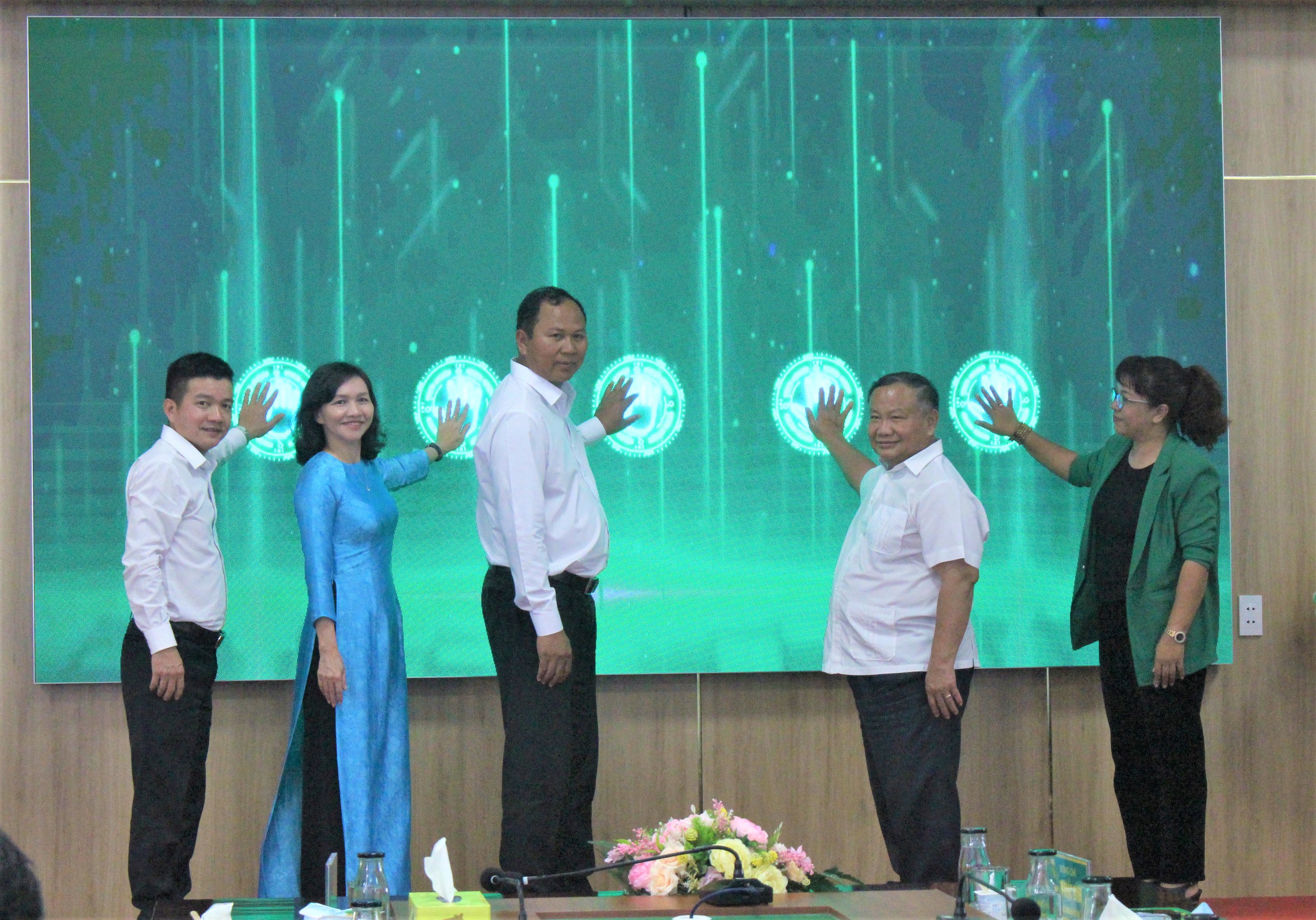 Nông dân Đắk Lắk thi đua sôi nổi, khơi dậy tinh thần sáng tạo trong nông nghiệp - Ảnh 6.