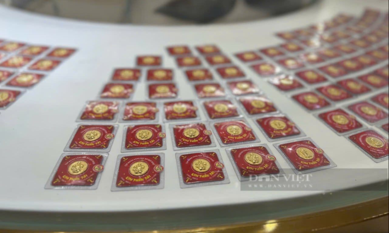 Chuyên gia dự báo giá vàng hướng chinh phục 3.500 USD/ounce: "Giải mã" sức hút của giá vàng? - Ảnh 2.