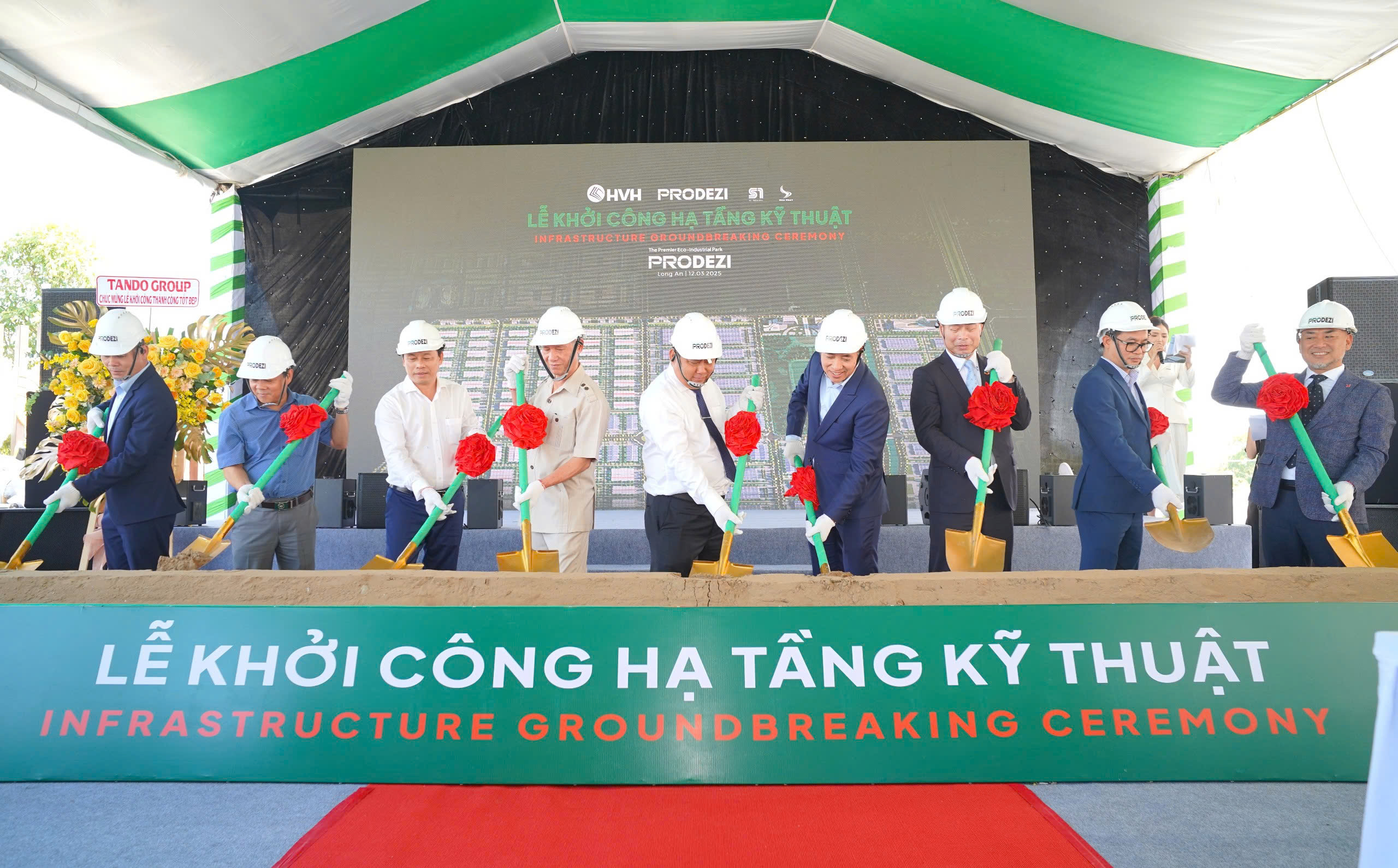 Long An điền tên vào cuộc đua phát triển khu công nghiệp sinh thái, thiết lập chuỗi giá trị xanh bền vững - Ảnh 1.