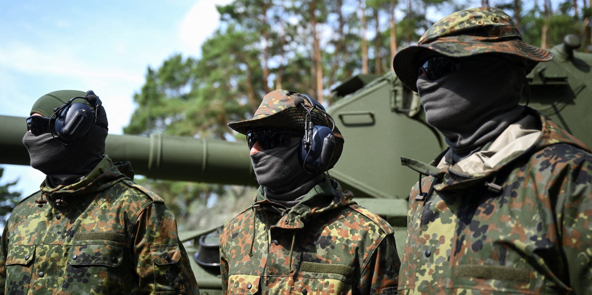 Chiến thuật mới của Nga khiến NATO lâm thế bí - Ảnh 1.