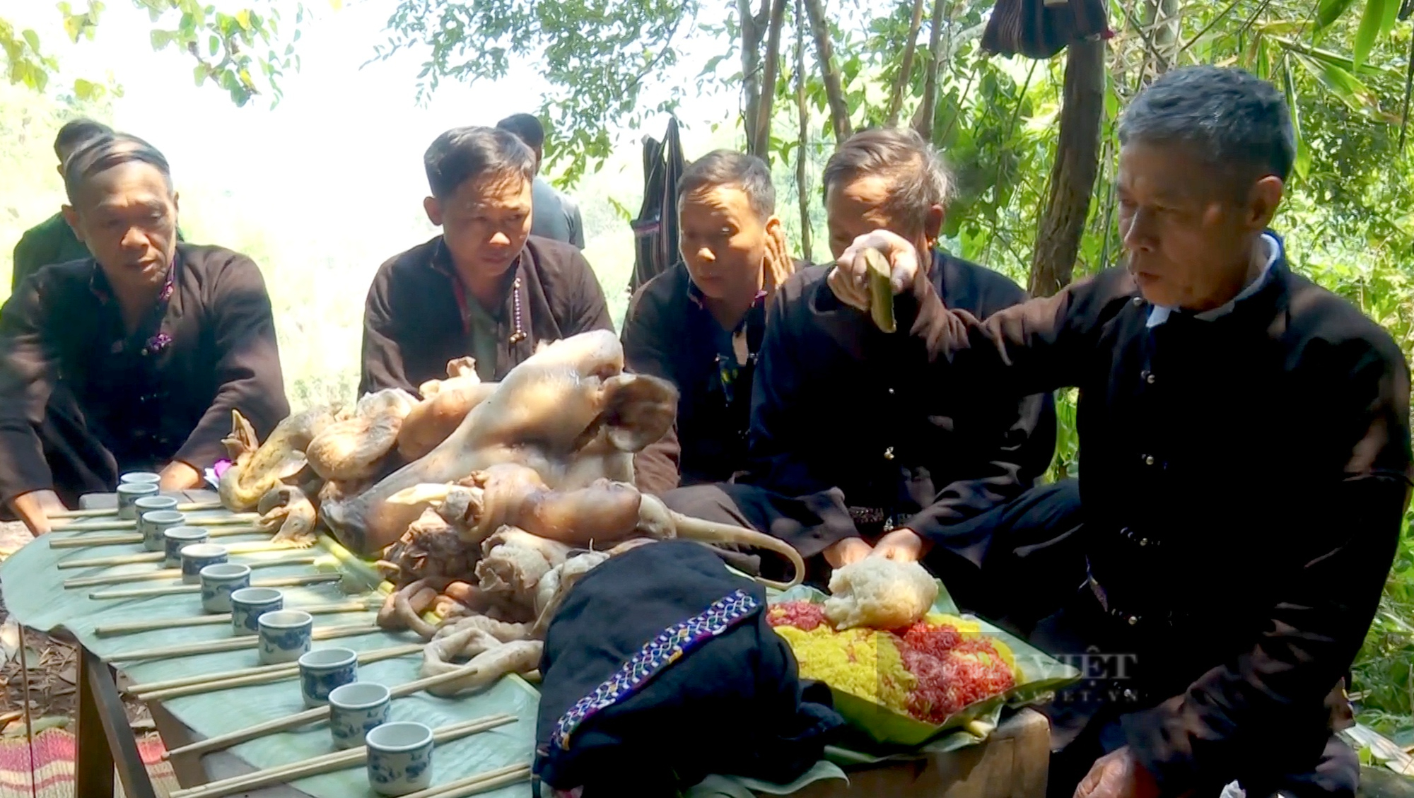 "Cấm bản" - Tục lệ gắn kết con người với thiên nhiên của đồng bào Lự ở Lai Châu- Ảnh 3.
