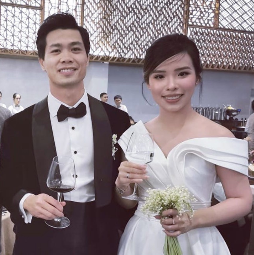 Những tiểu thư "lá ngọc cành vàng" là vợ của các cầu thủ danh tiếng - Ảnh 3.