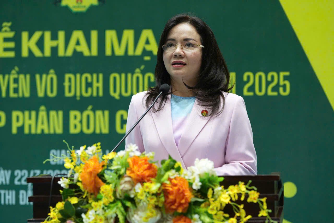 Lễ khai mạc rộn ràng, Phân bón Cà Mau tiếp sức mùa giải bóng chuyền đỉnh cao 2025 - Ảnh 5.