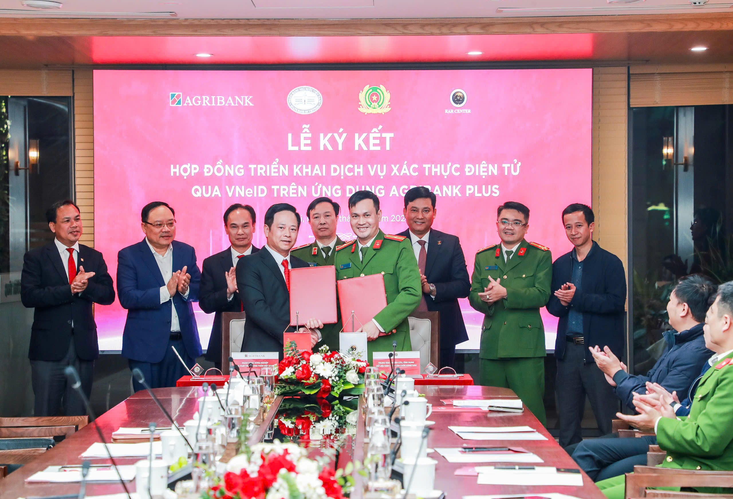 37 năm Agribank: Chuyển đổi số để "tam nông" chạm tay vào tài chính hiện đại- Ảnh 5.