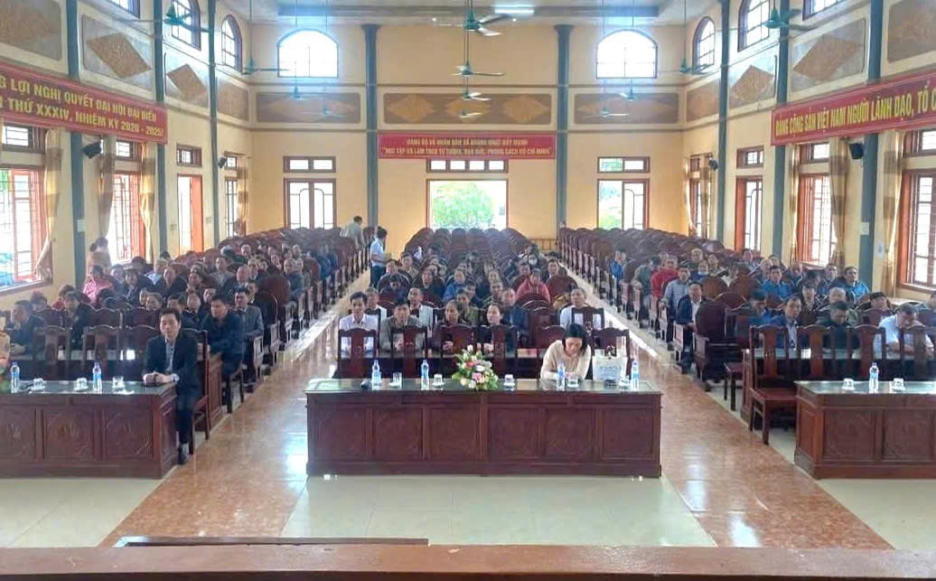 Ninh Bình: Tuyên truyền về đảm bảo trật tự an toàn giao thông và phòng chống tác hại thuốc lá 2025 - Ảnh 1.