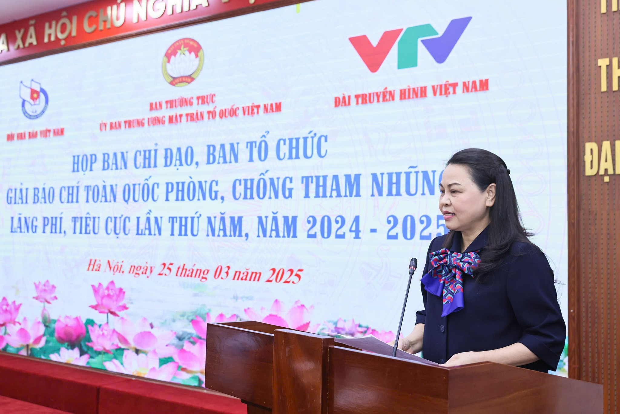 Đột phá, đổi mới trong triển khai Giải báo chí toàn quốc phòng, chống tham nhũng, lãng phí, tiêu cực - Ảnh 2.