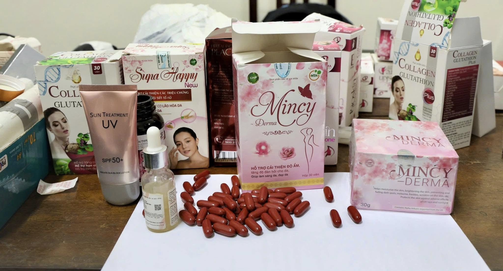 Công an Nam Định tìm hàng nghìn bị hại trong vụ án lừa bán thực phẩm chức năng thành thuốc trị bệnh - Ảnh 3.