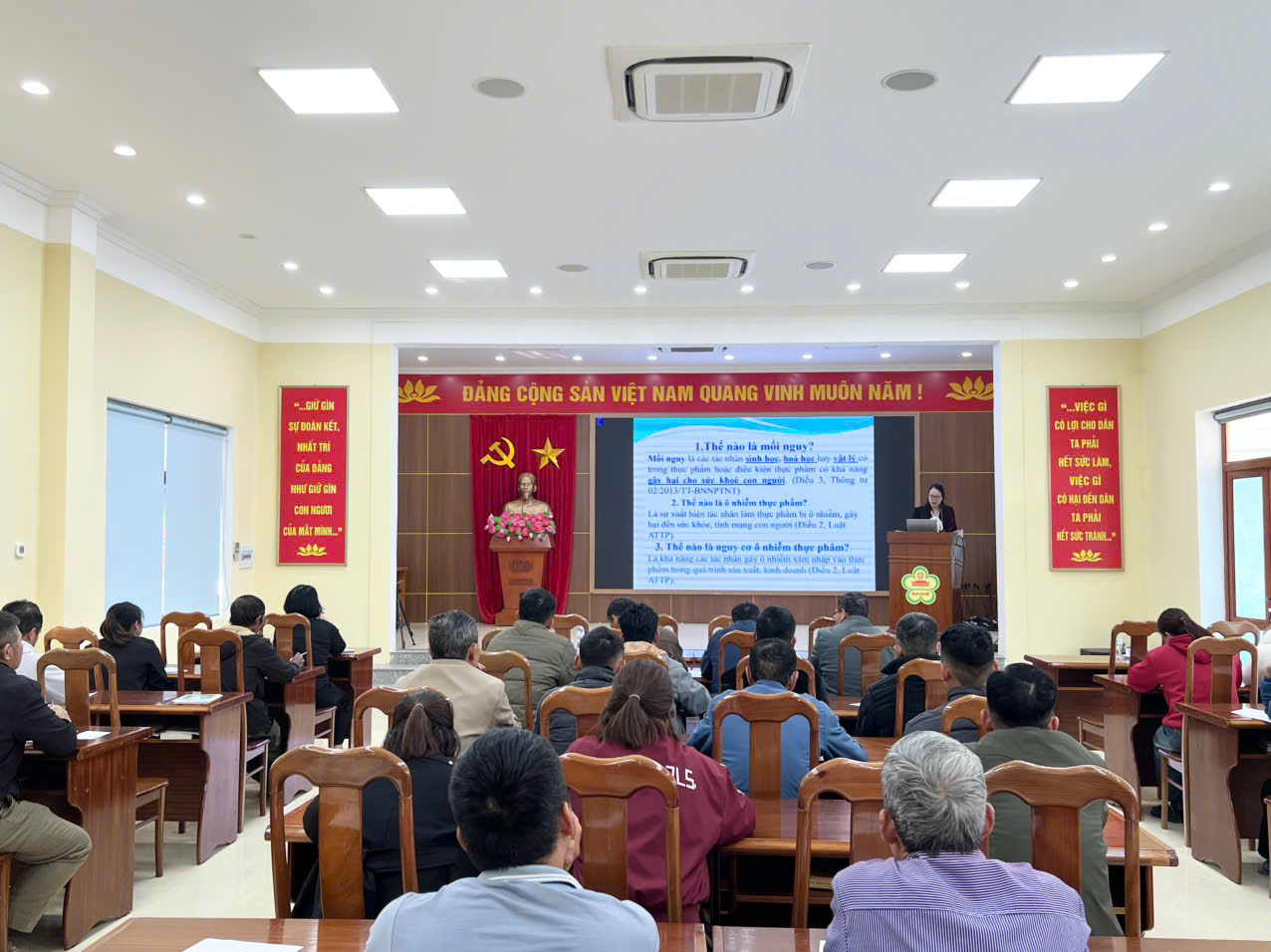 Hội Nông dân huyện Ba Chẽ tập huấn nâng cao kỹ năng nghiệp vụ cho cán bộ cơ sở - Ảnh 2.