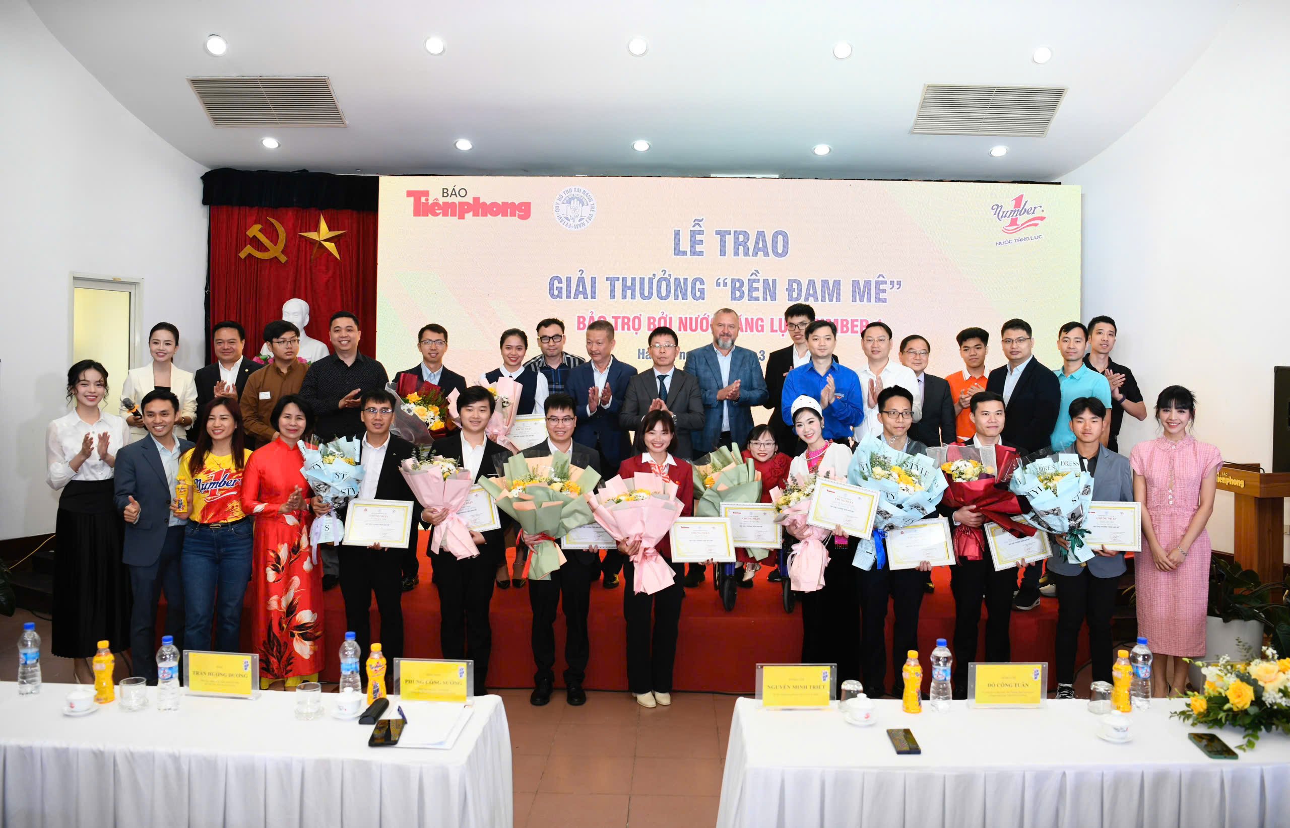 Nhờ loại đặc sản này, một cô gái ở một trong huyện nghèo nhất Việt Nam đã nhận giải thưởng lớn - Ảnh 3.