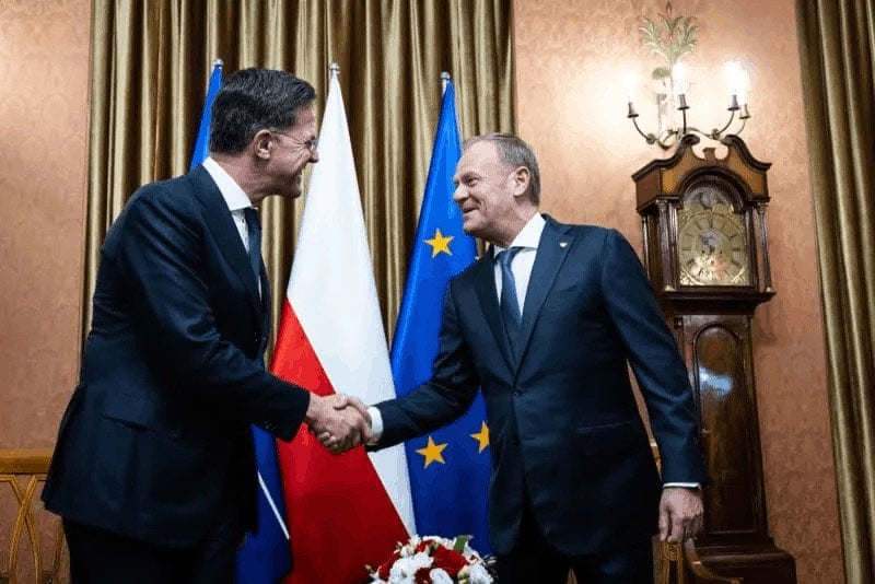 NATO cảnh báo Nga về phản ứng 'tàn khốc' nếu nước này bị tấn công - Ảnh 1.