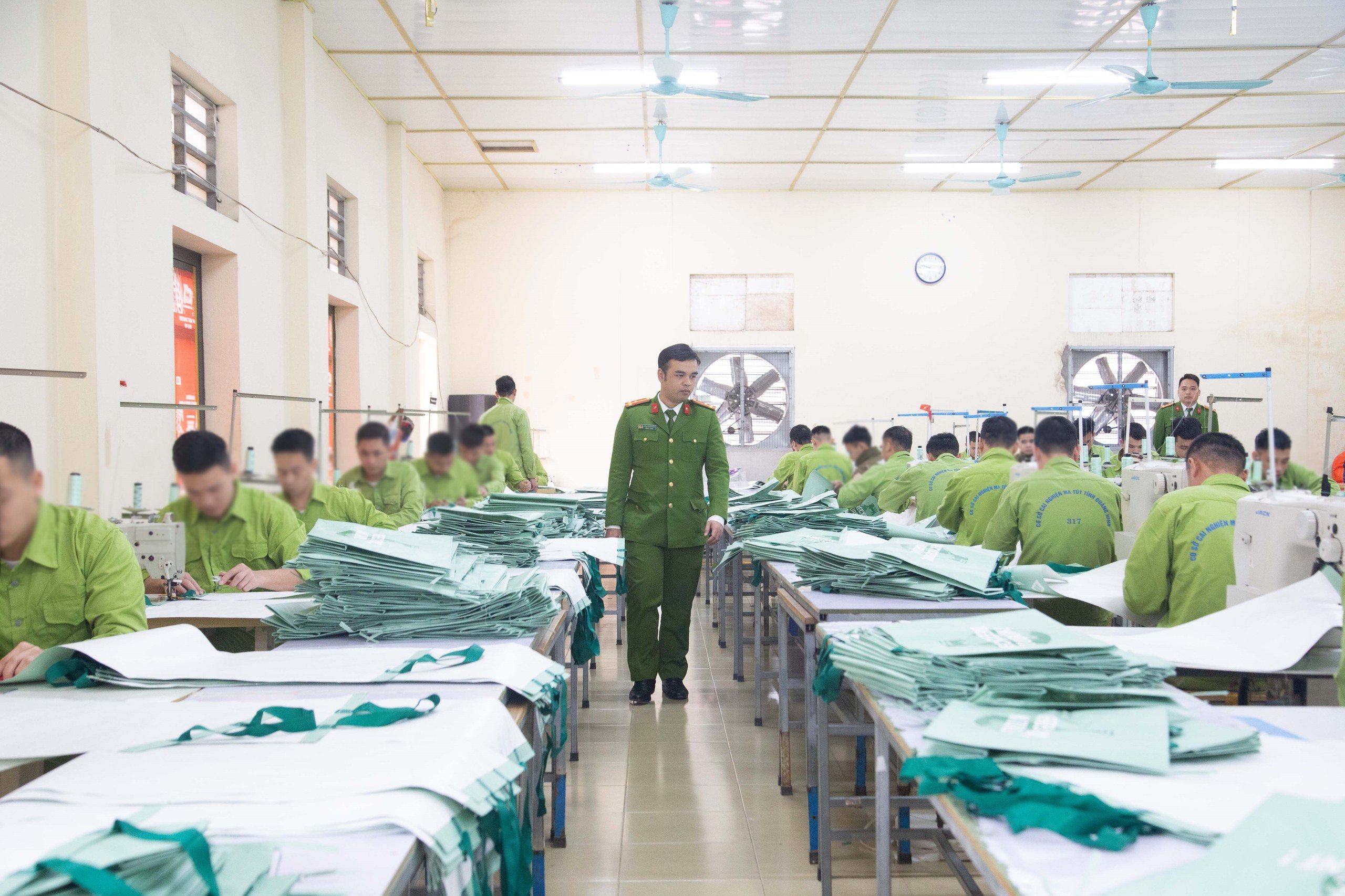 Hoạt động của cơ sở cai nghiện trong những ngày đầu chuyển giao về Công an tỉnh Quảng Ninh quản lý - Ảnh 3.