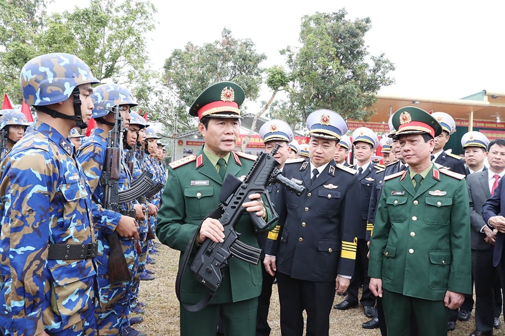 Cán bộ Hải quân phải thành thạo chức trách, thay thế được một đến hai vị trí - Ảnh 1.