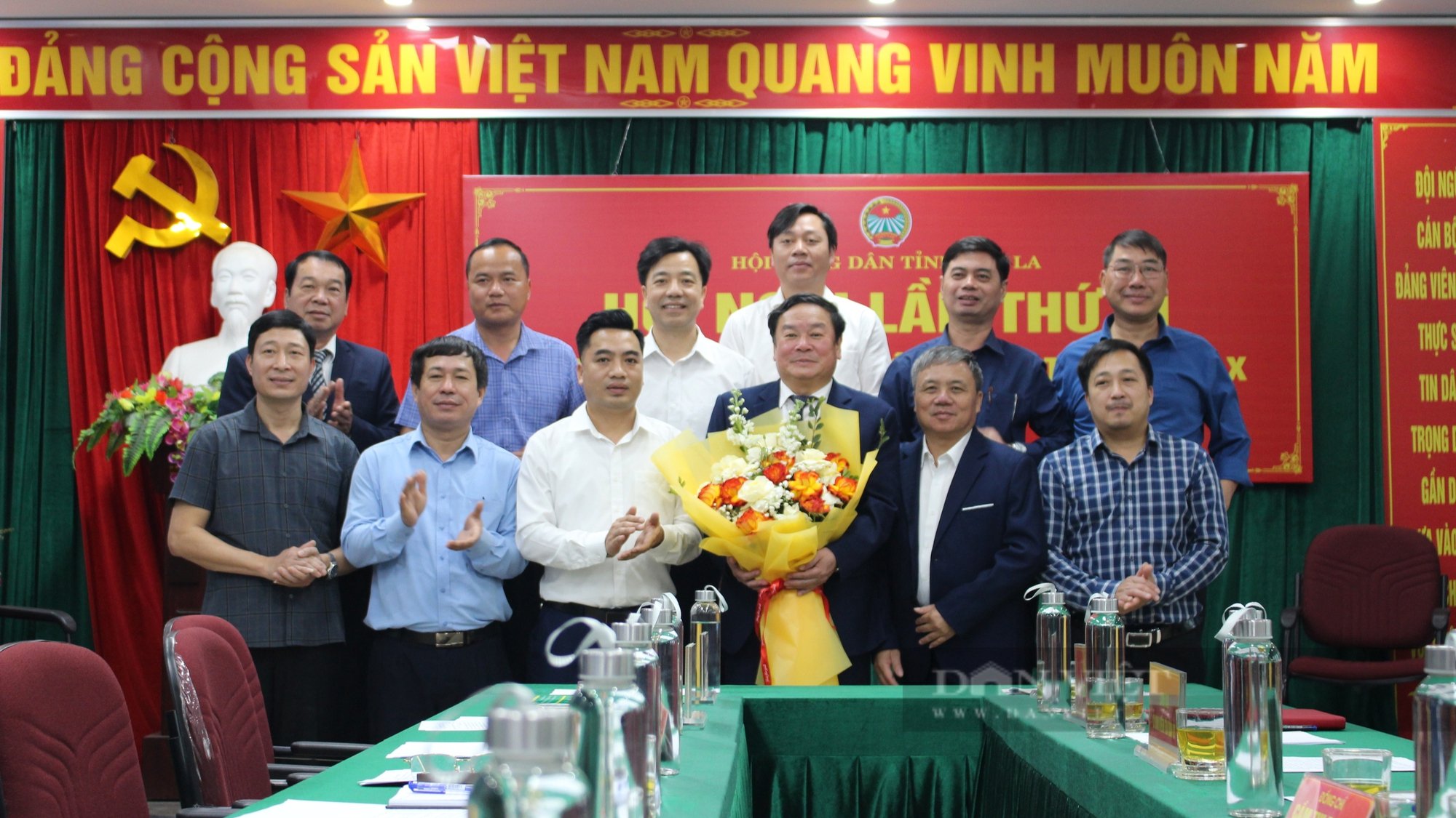 Ông Vũ Đức Thuận được bầu giữ chức Chủ tịch Hội Nông dân tỉnh Sơn La - Ảnh 5.