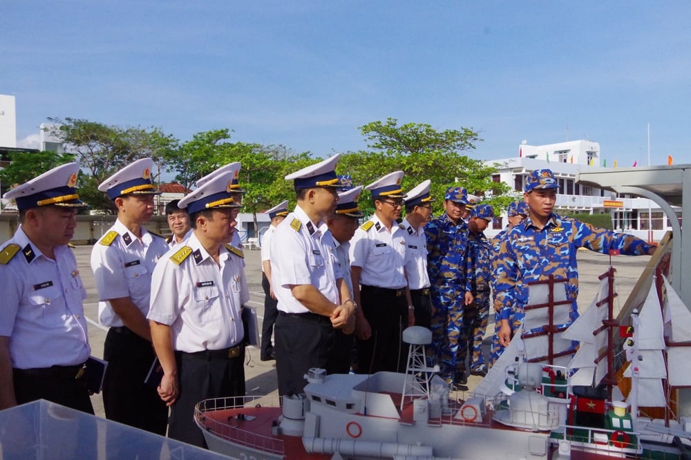 Cán bộ Hải quân phải thành thạo chức trách, thay thế được một đến hai vị trí - Ảnh 2.
