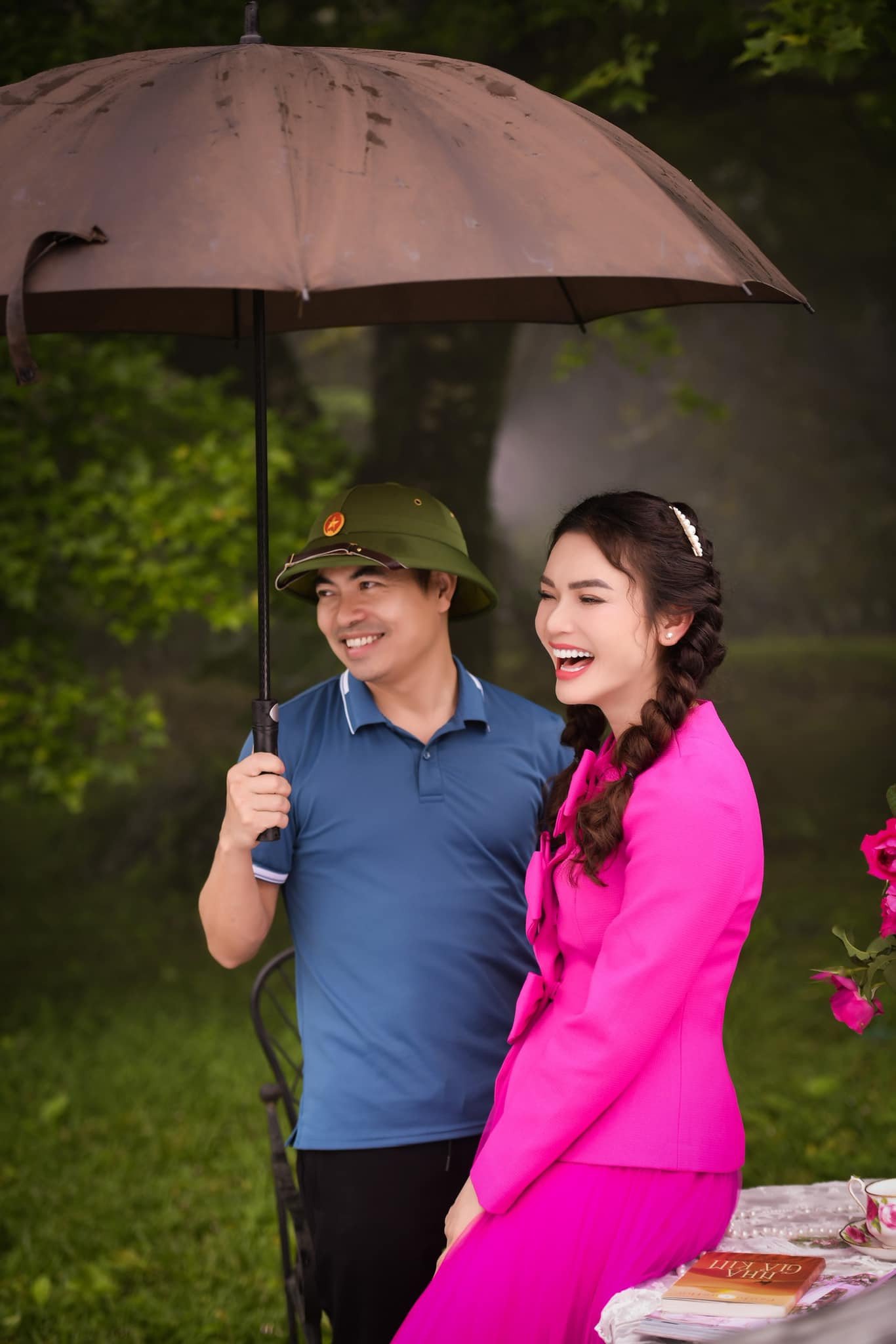Nghệ sĩ Nhân dân được mệnh danh phú bà làm đám hỏi, tiết lộ gia thế chú rể- Ảnh 1.