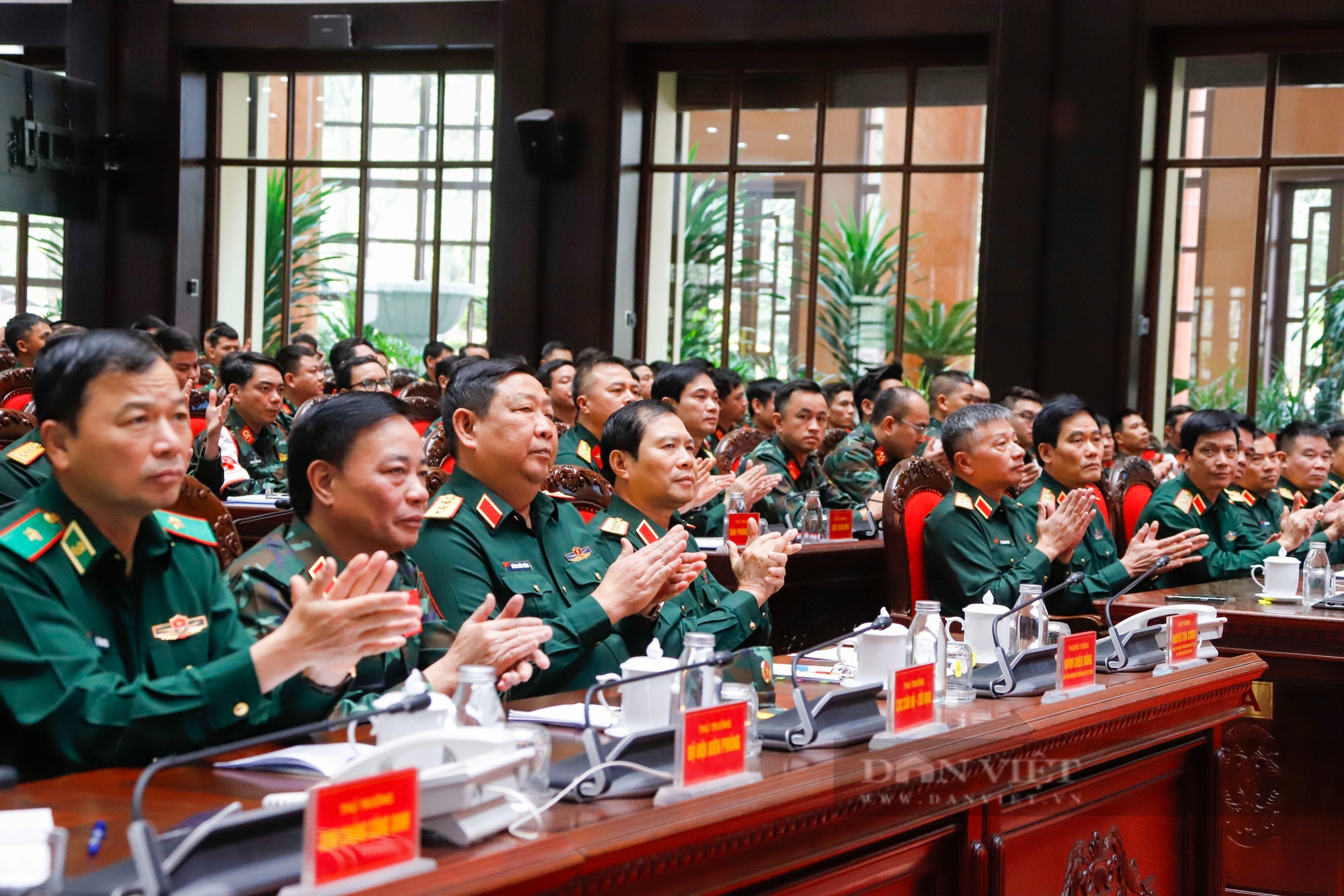 Hình ảnh lực lượng quân đội đặc biệt của Việt Nam lên đường khắc phục hậu quả động đất tại Myanmar- Ảnh 2.