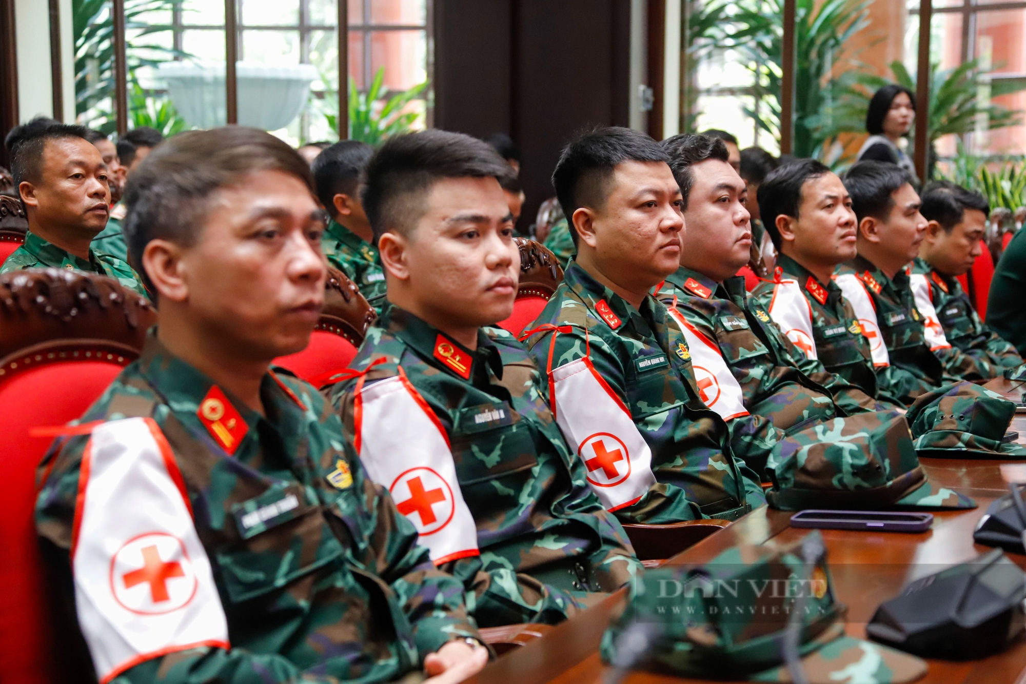 Hình ảnh lực lượng quân đội đặc biệt của Việt Nam lên đường khắc phục hậu quả động đất tại Myanmar- Ảnh 5.