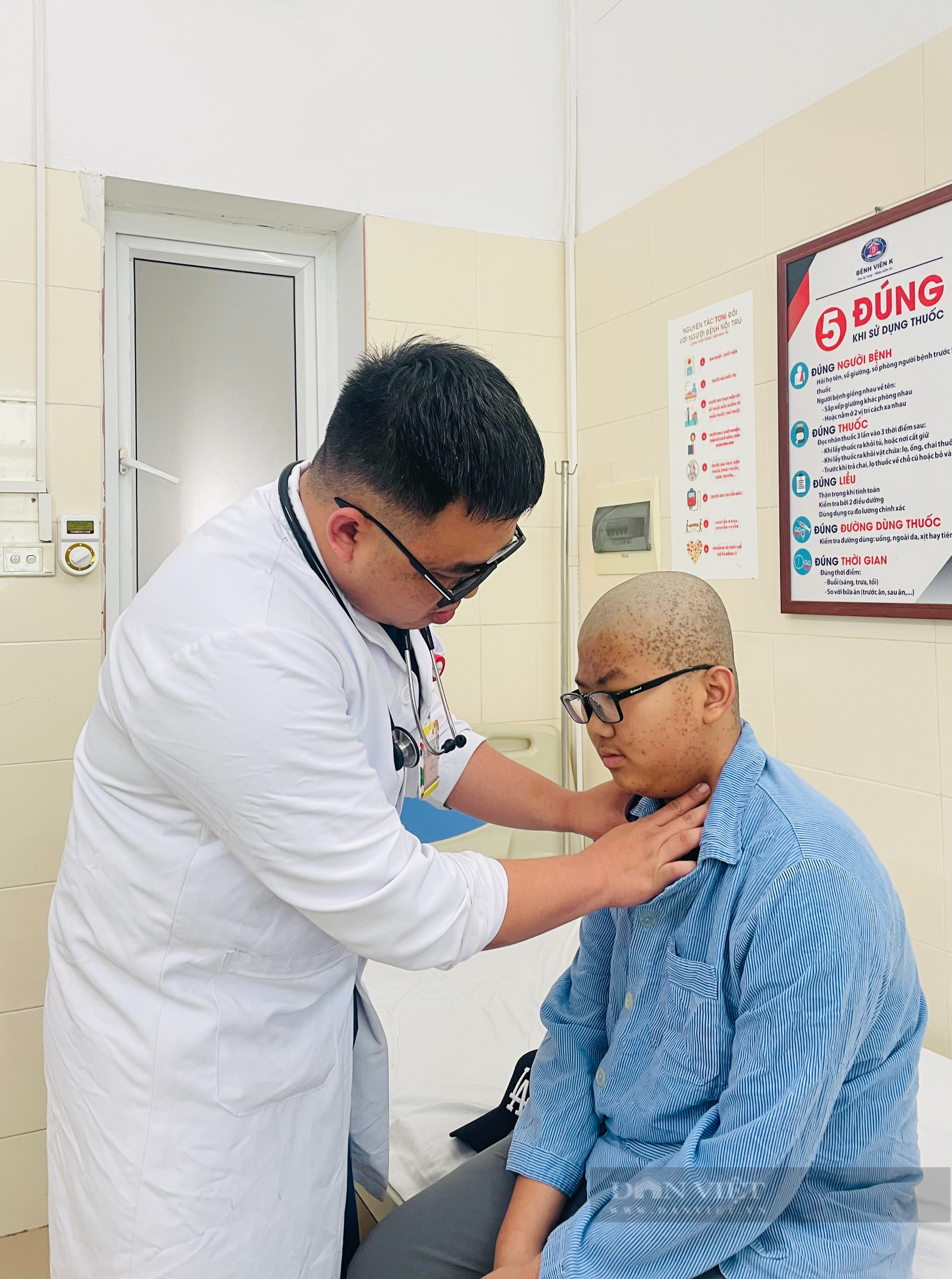 Hộ nghèo Trần Văn Nghĩa: Chật vật chăm vợ bệnh tim, con trai u hạch, người đàn ông bế tắc!- Ảnh 6.