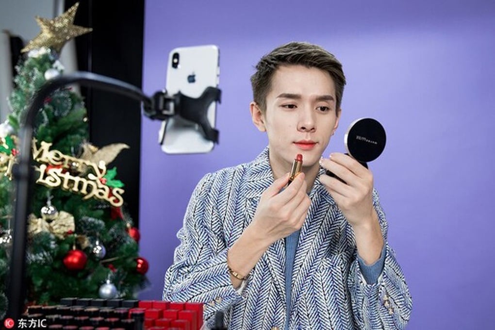 Thời hoàng kim của những "chiến thần" livestream đã qua? - Ảnh 2.