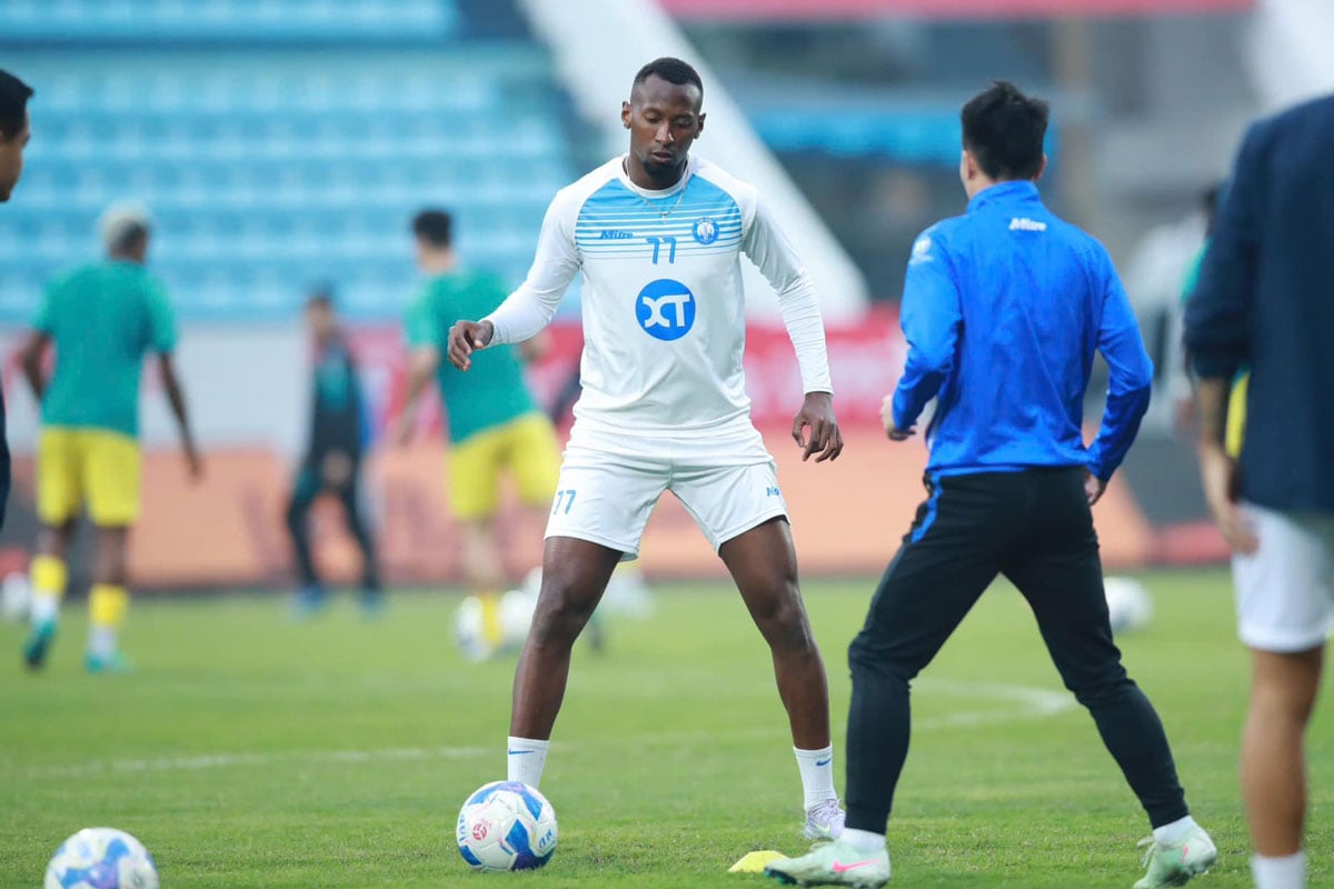 Ngoại binh đắt giá nhất V.League 2024/25, ghi vỏn vẹn 1 bàn sau 14 trận - Ảnh 11.
