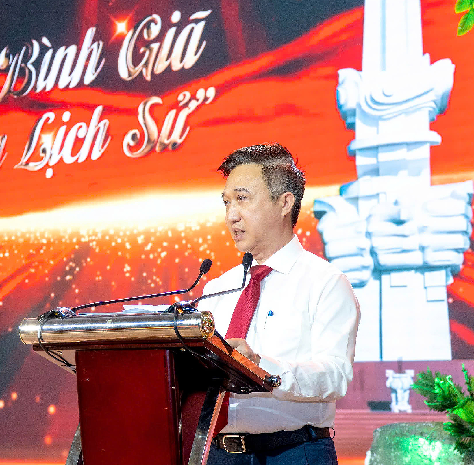 UBND tỉnh Bà Rịa - Vũng Tàu phân công công tác, địa bàn cho lãnh đạo chủ chốt- Ảnh 2.