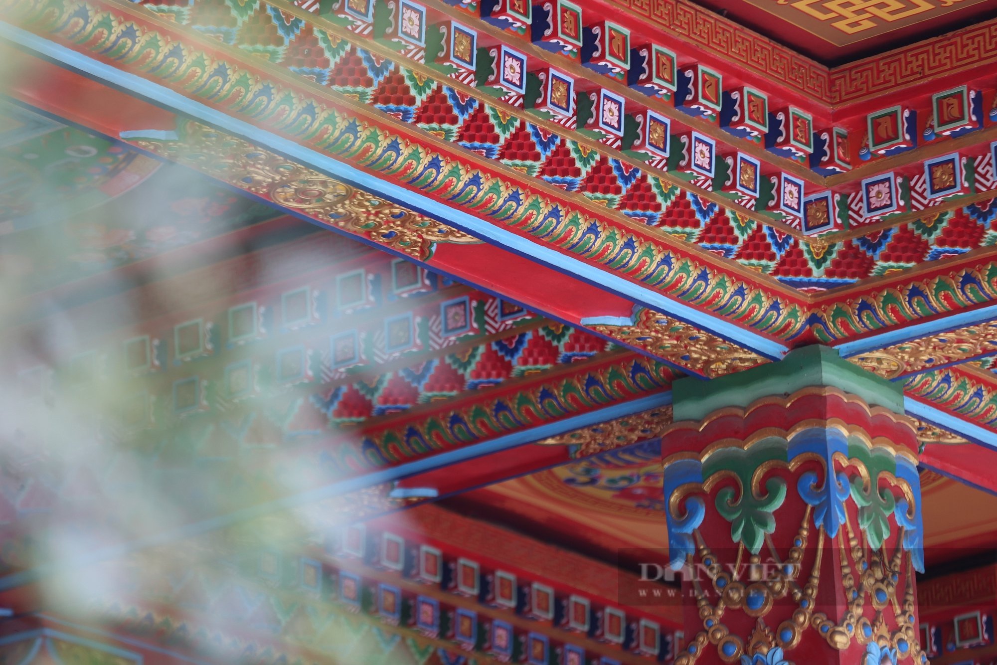 Cuối tuần, ghé thăm ngôi chùa Tây Tạng độc nhất tại Hà Nội - Ảnh 4.