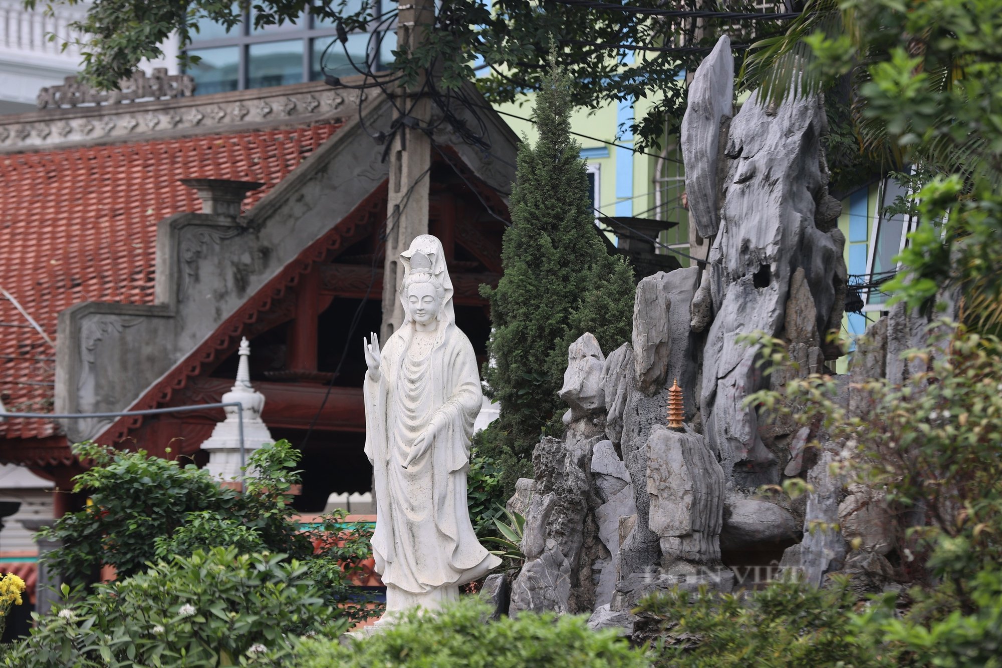 Cuối tuần, ghé thăm ngôi chùa Tây Tạng độc nhất tại Hà Nội - Ảnh 22.