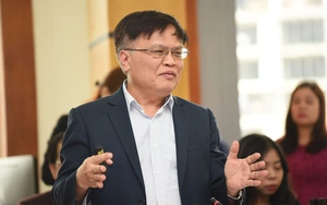 TS. Nguyễn Đình Cung: "Phải đặt mục tiêu đủ cao để phấn đấu và tạo ra một tinh thần, một khát vọng"