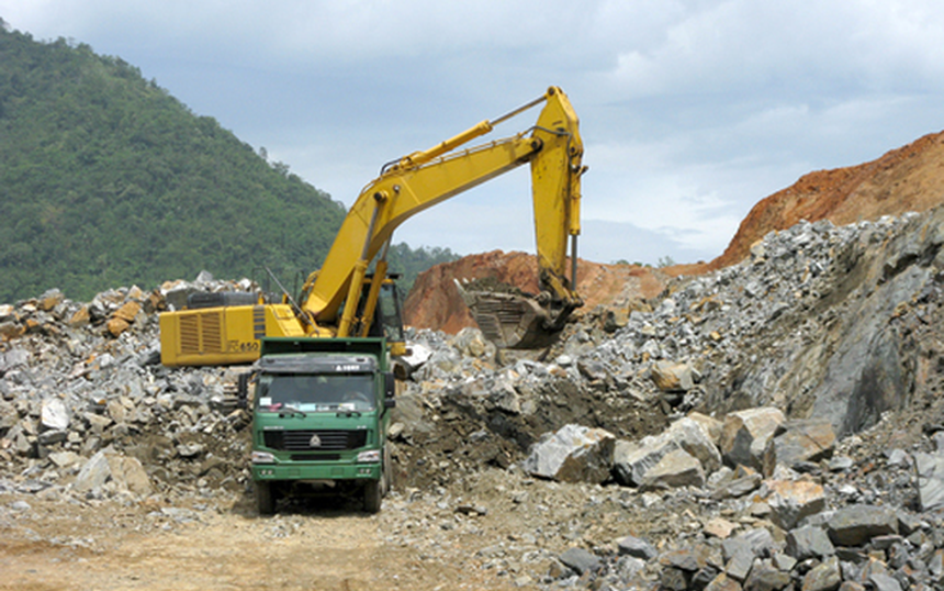 Khoáng sản Dương Hiếu vay người nhà Tổng giám đốc 30 tỷ mua bất động sản tỉnh Quảng Nam