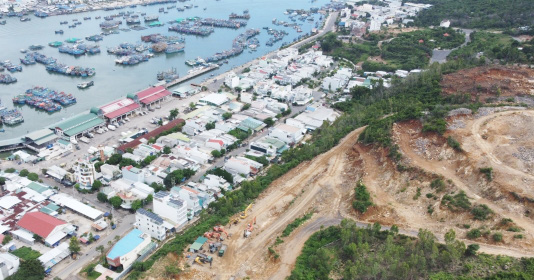 Nổ mìn phá đá tại Khu đô thị Haborizon Nha Trang khiến người dân bất an