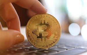 Kinh tế nóng nhất: Đỉnh mới của Bitcoin là dấu hiệu đáng lo ngại