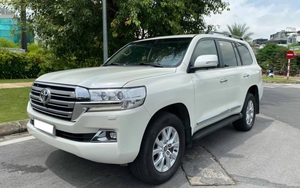 Ngỡ ngàng mức "ăn xăng" của Toyota Land Cruiser được chính chủ xe tiết lộ