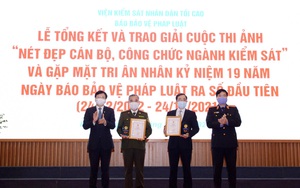 Trao giải Cuộc thi ảnh “Nét đẹp cán bộ, công chức ngành Kiểm sát”