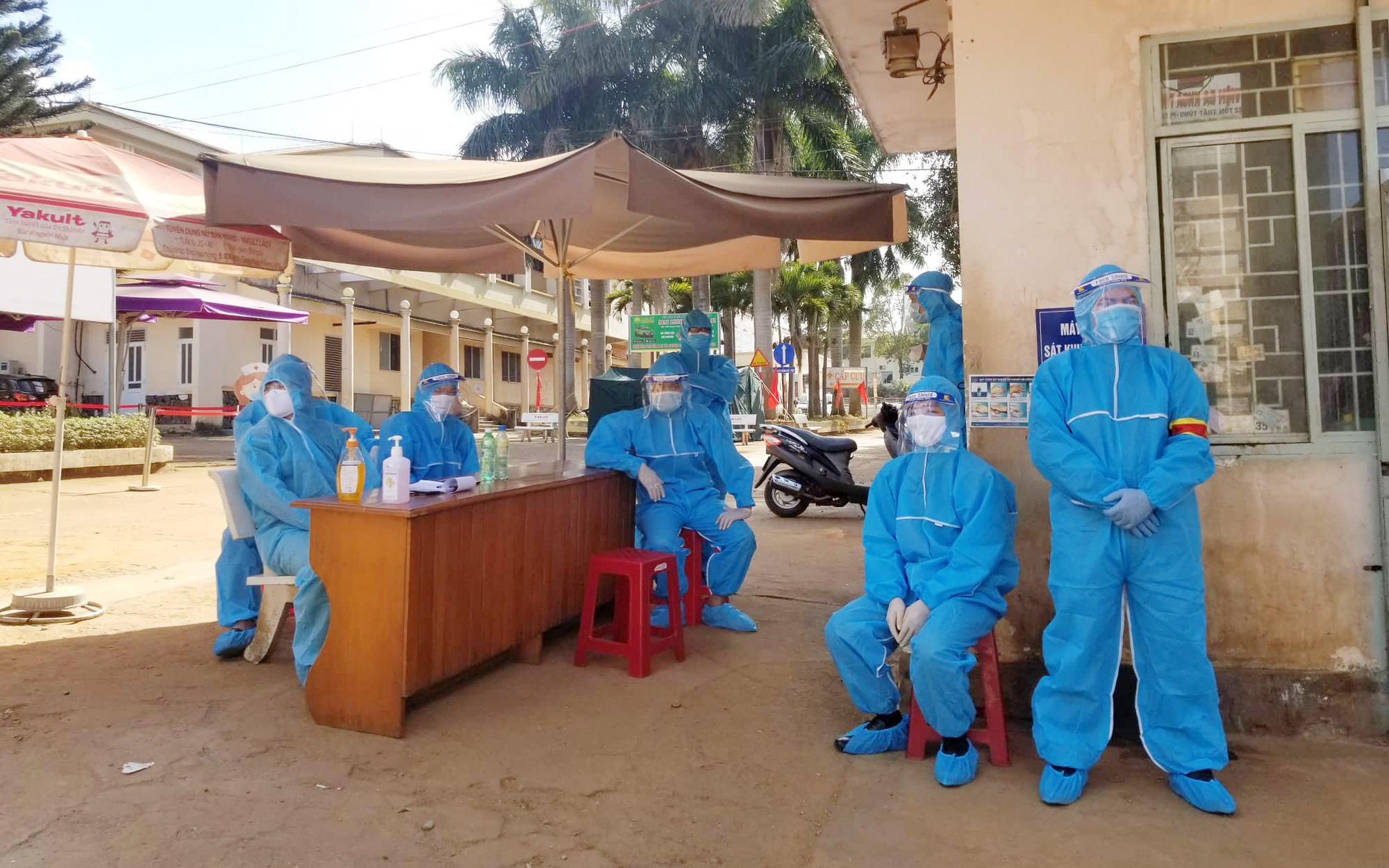 Gia Lai: Truy vết khẩn cấp F1 tại 3 huyện sau khi phát hiện thêm 1 ca dương tính với SARS-CoV-2
