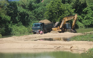 Bình Định: Bức xúc trước hàng loạt vi phạm tại mỏ khai thác cát trên sông Kôn