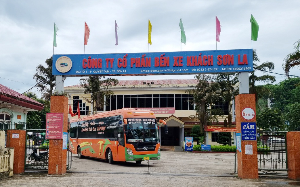 Sơn La: Tạm dừng vận tải hành khách liên tỉnh
