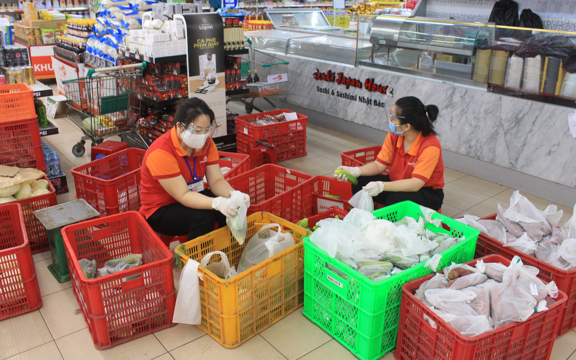Đề xuất cho siêu thị, shipper hoạt động đến 21h