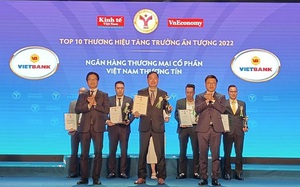 Vietbank vào top 10 thương hiệu tăng trưởng ấn tượng 2022