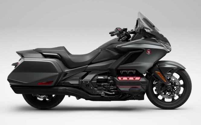 Honda Gold Wing Lineup 2023 - mẫu mô tô phân khối lớn giá 600 triệu đồng