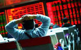 Chứng khoán lại bị bán tháo, VN-Index có lúc "bốc hơi" gần 45 điểm