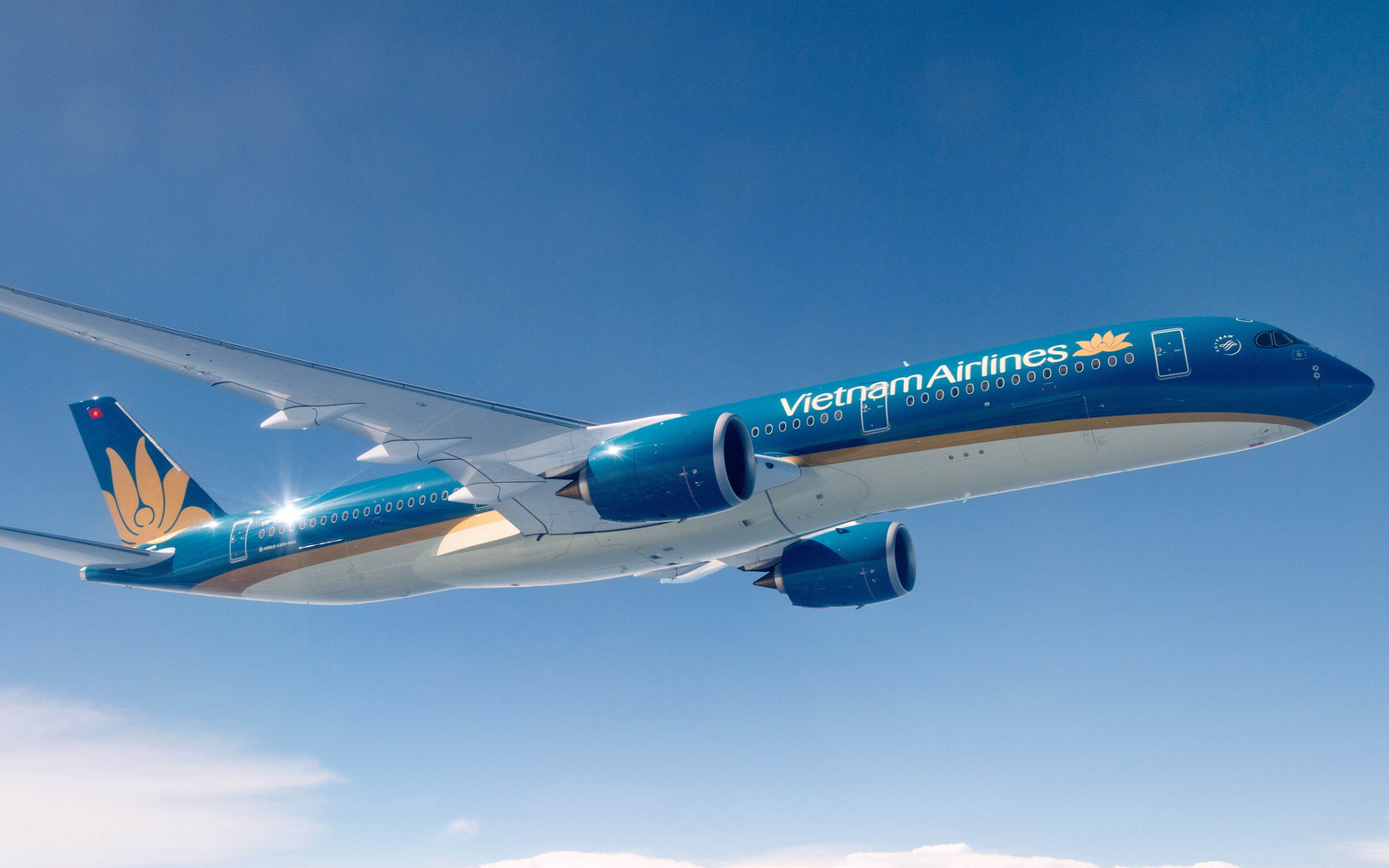 Chiến sự Nga - Ukraine: Vietnam Airlines đề nghị khẩn cấp chuyến bay đón công dân từ Ukraine về nước