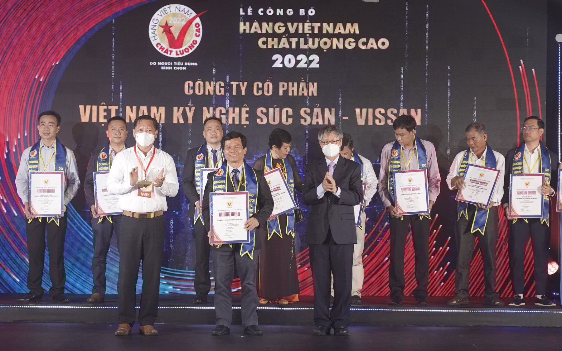 Người tiêu dùng ngày càng khắt khe hơn, hàng Việt phải nỗ lực nâng tiêu chuẩn chất lượng