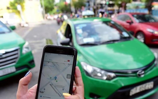 Xe công nghệ Grab sẽ trở thành taxi truyền thống