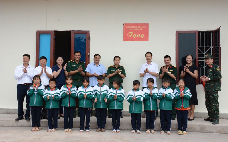 Nậm Pồ: Bàn giao, đưa vào sử dụng nhà ở cho học sinh bán trú xã biên giới Vàng Đán 