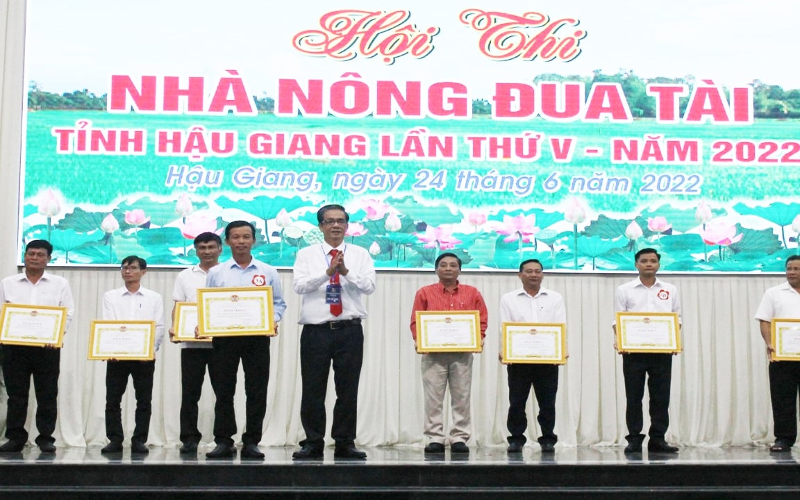 Huyện Châu Thành A xuất sắc giành giải Nhất Hội thi Nhà nông đua tài tỉnh Hậu Giang lần thứ V